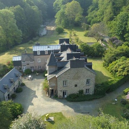 Bed and Breakfast Domaine Des Papeteries Plounevez-Moedec Esterno foto