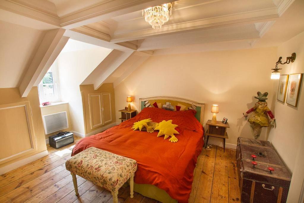 Bed and Breakfast Domaine Des Papeteries Plounevez-Moedec Esterno foto
