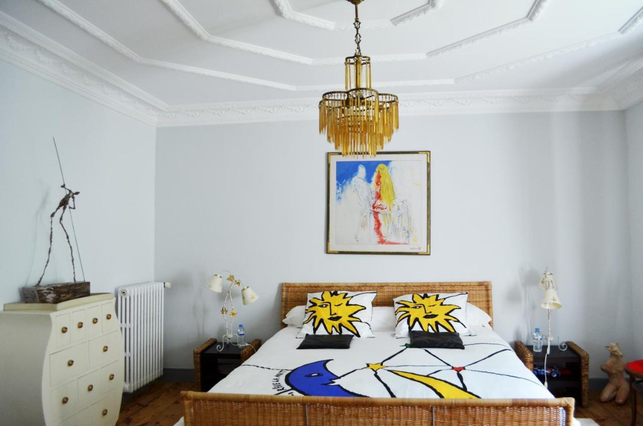 Bed and Breakfast Domaine Des Papeteries Plounevez-Moedec Esterno foto